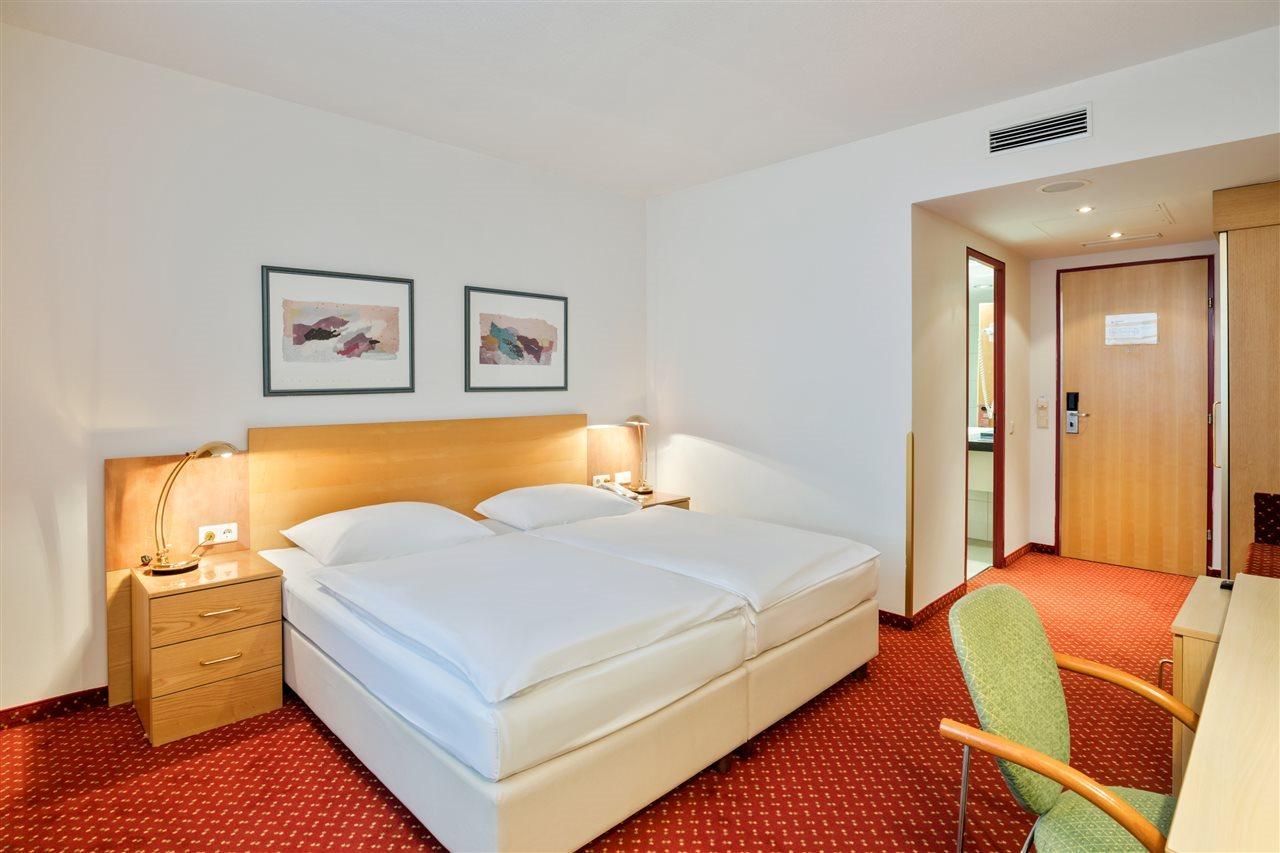 Austria Trend Hotel Salzburg West Himmelreich Exterior photo