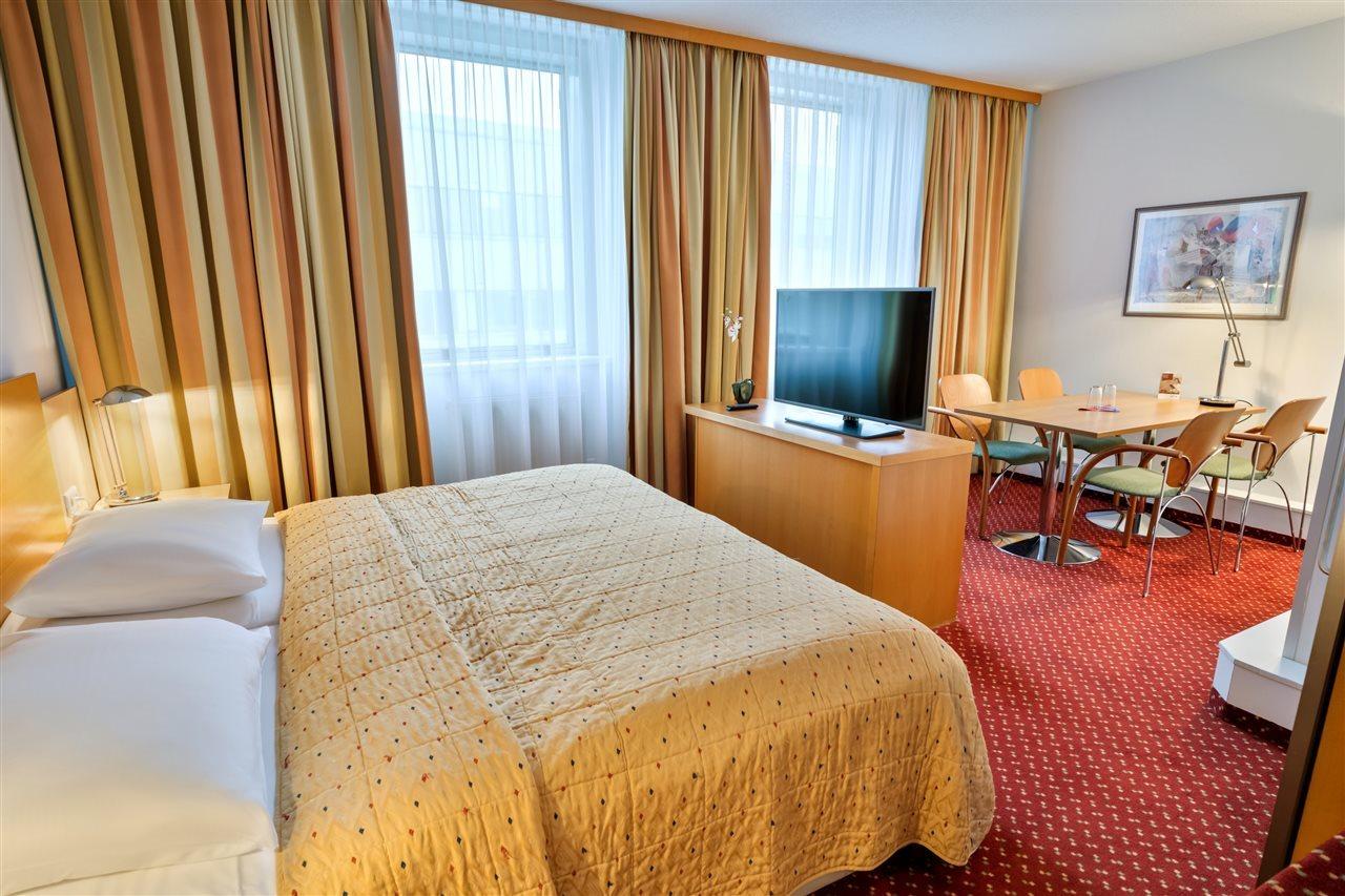 Austria Trend Hotel Salzburg West Himmelreich Exterior photo
